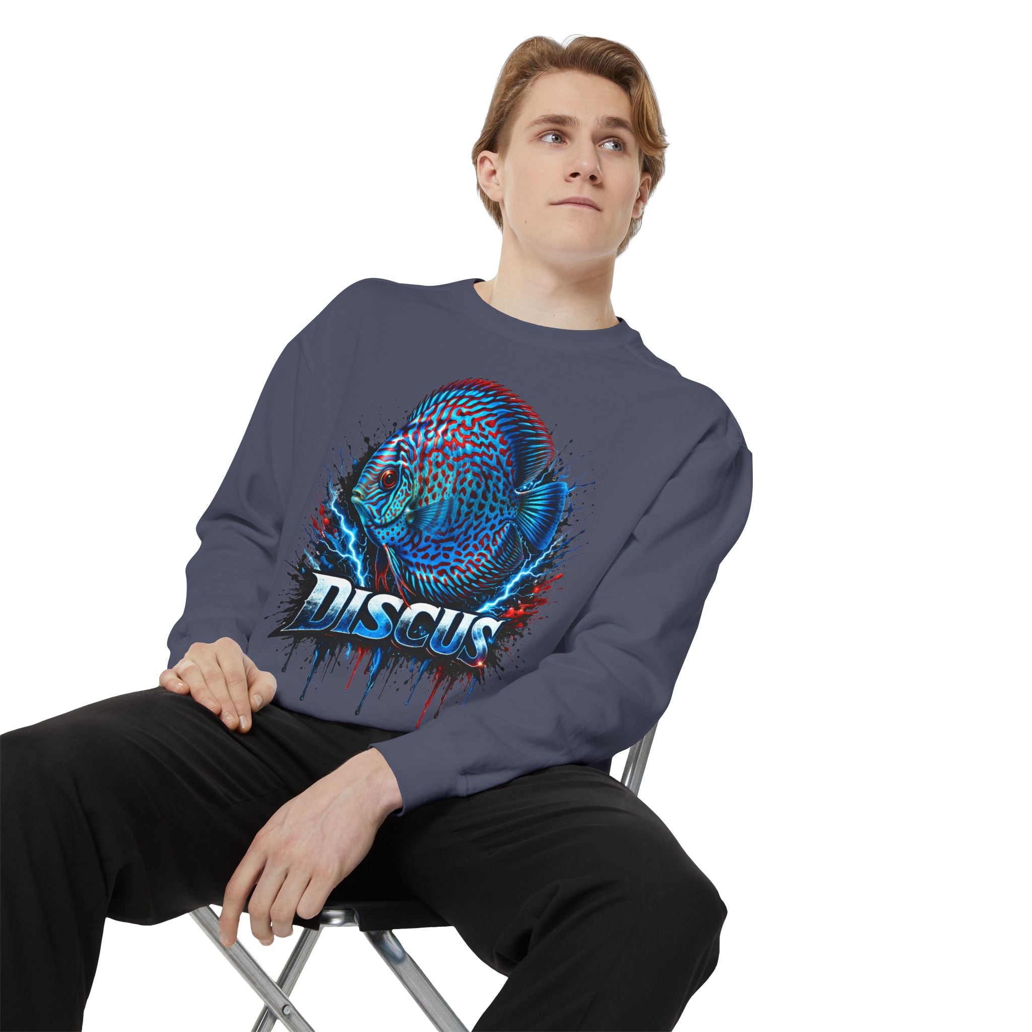 Discus Fish Graphic Sweatshirt — Vibrant Aquarium Lover Crewneck