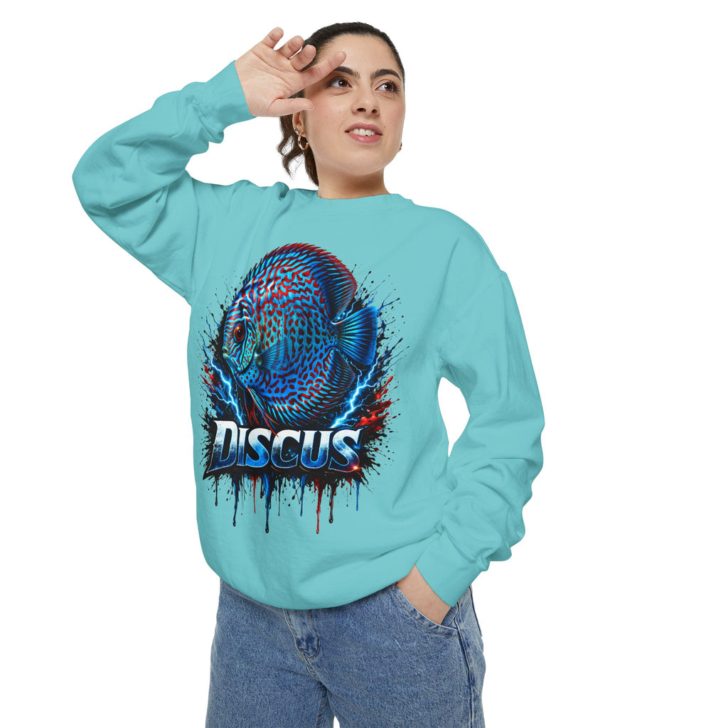 Discus Fish Graphic Sweatshirt — Vibrant Aquarium Lover Crewneck