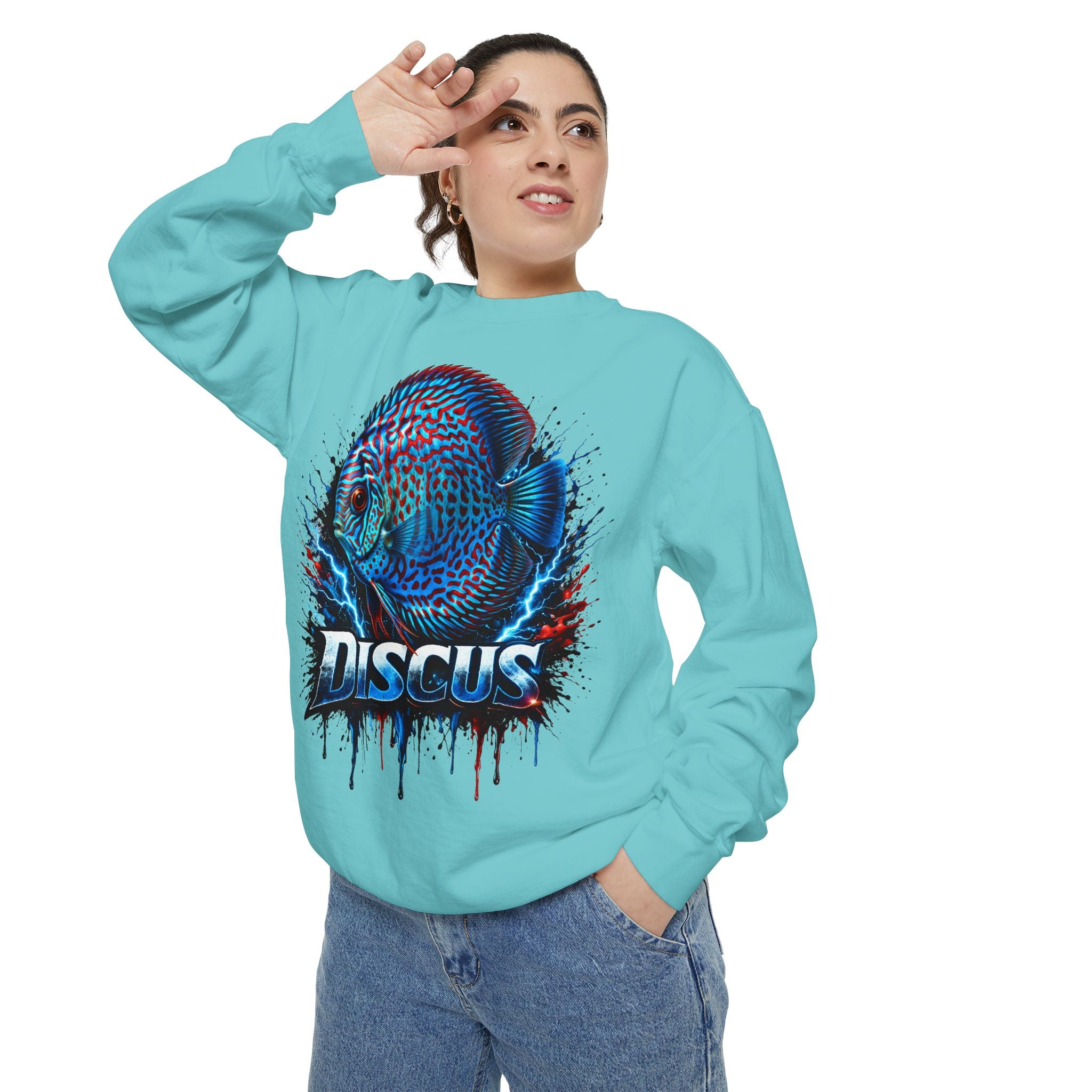 Discus Fish Graphic Sweatshirt — Vibrant Aquarium Lover Crewneck