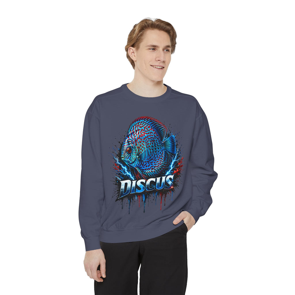 Discus Fish Graphic Sweatshirt — Vibrant Aquarium Lover Crewneck