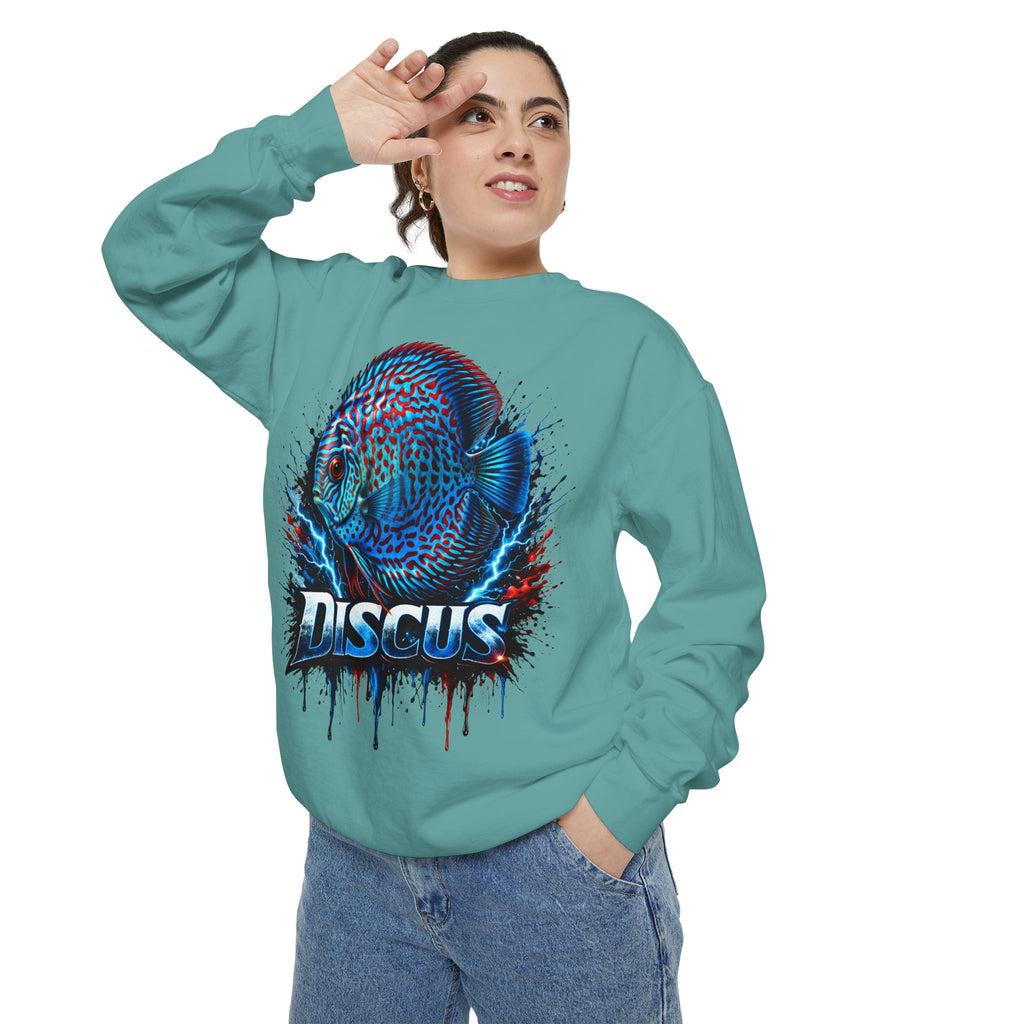 Discus Fish Graphic Sweatshirt — Vibrant Aquarium Lover Crewneck