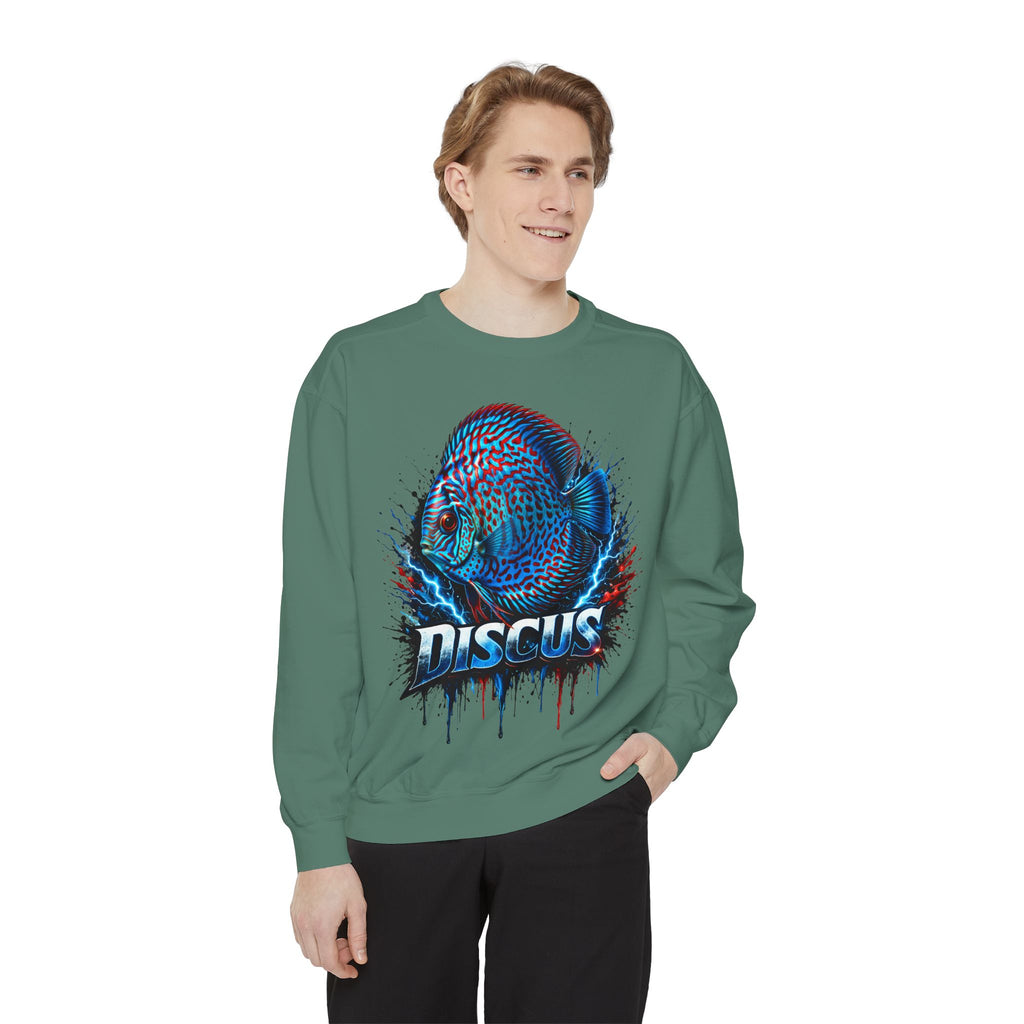Discus Fish Graphic Sweatshirt — Vibrant Aquarium Lover Crewneck