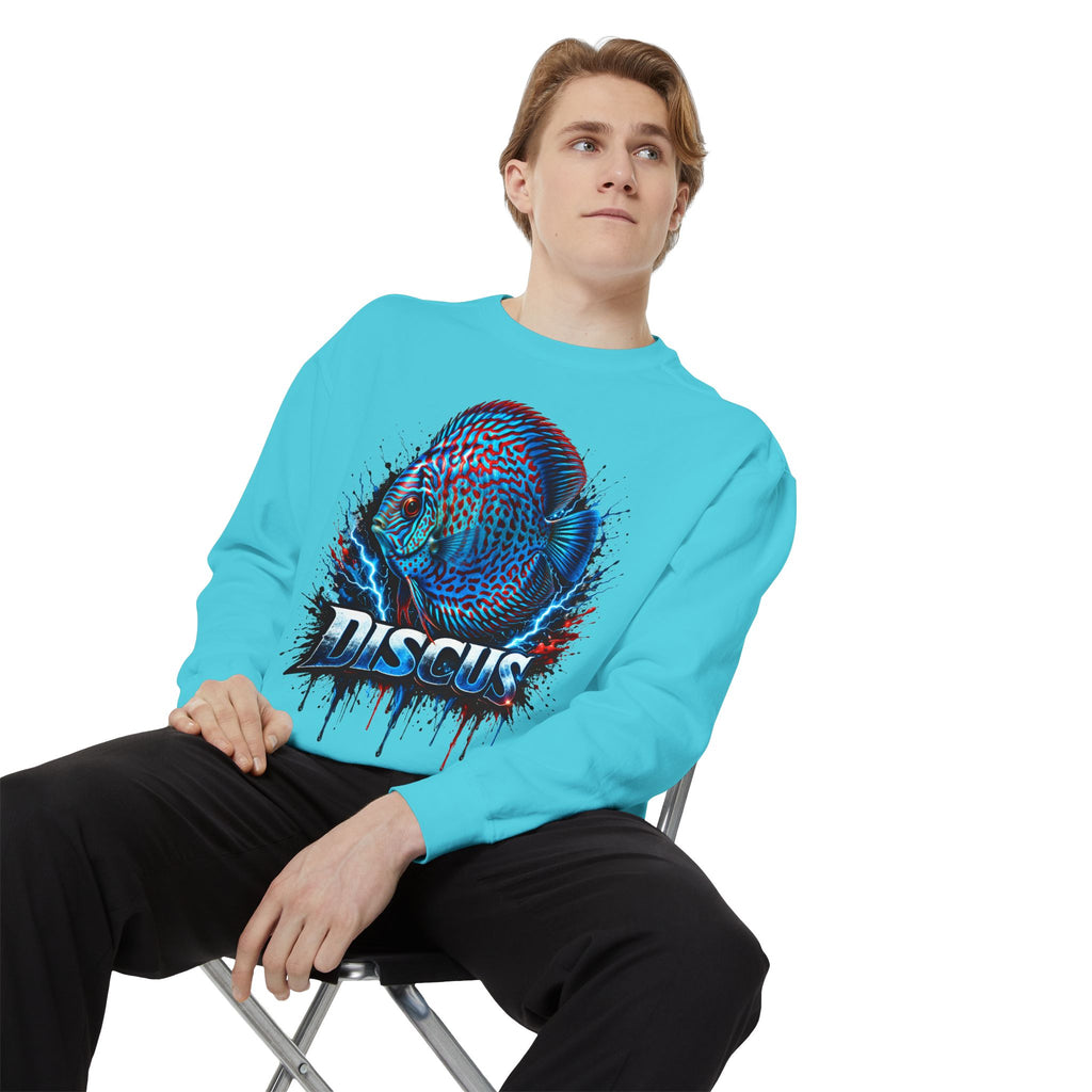 Discus Fish Graphic Sweatshirt — Vibrant Aquarium Lover Crewneck